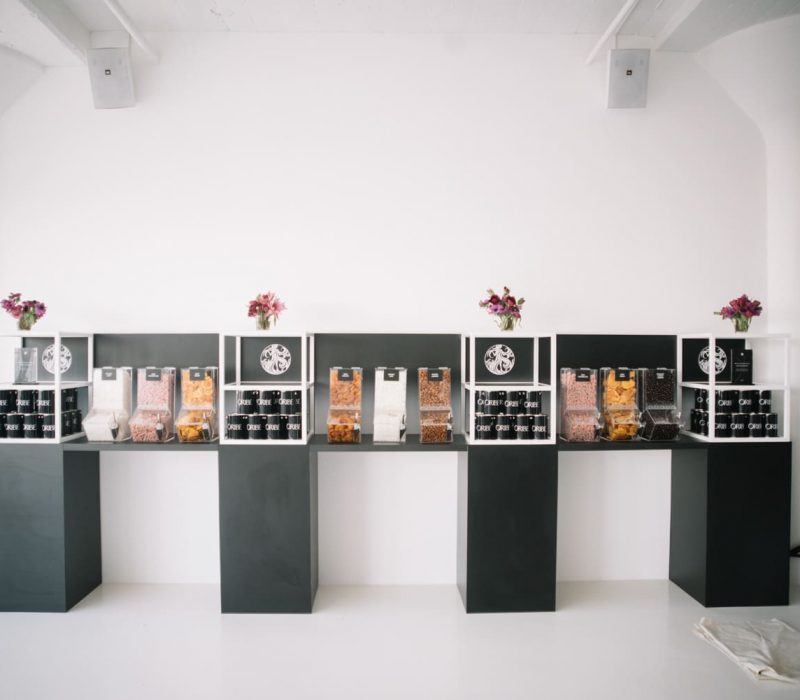 Oribe Product Display