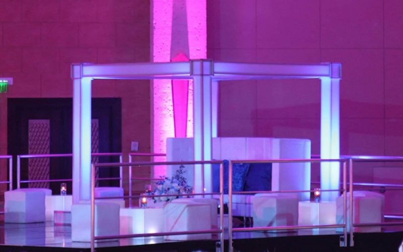 led-cabana-2